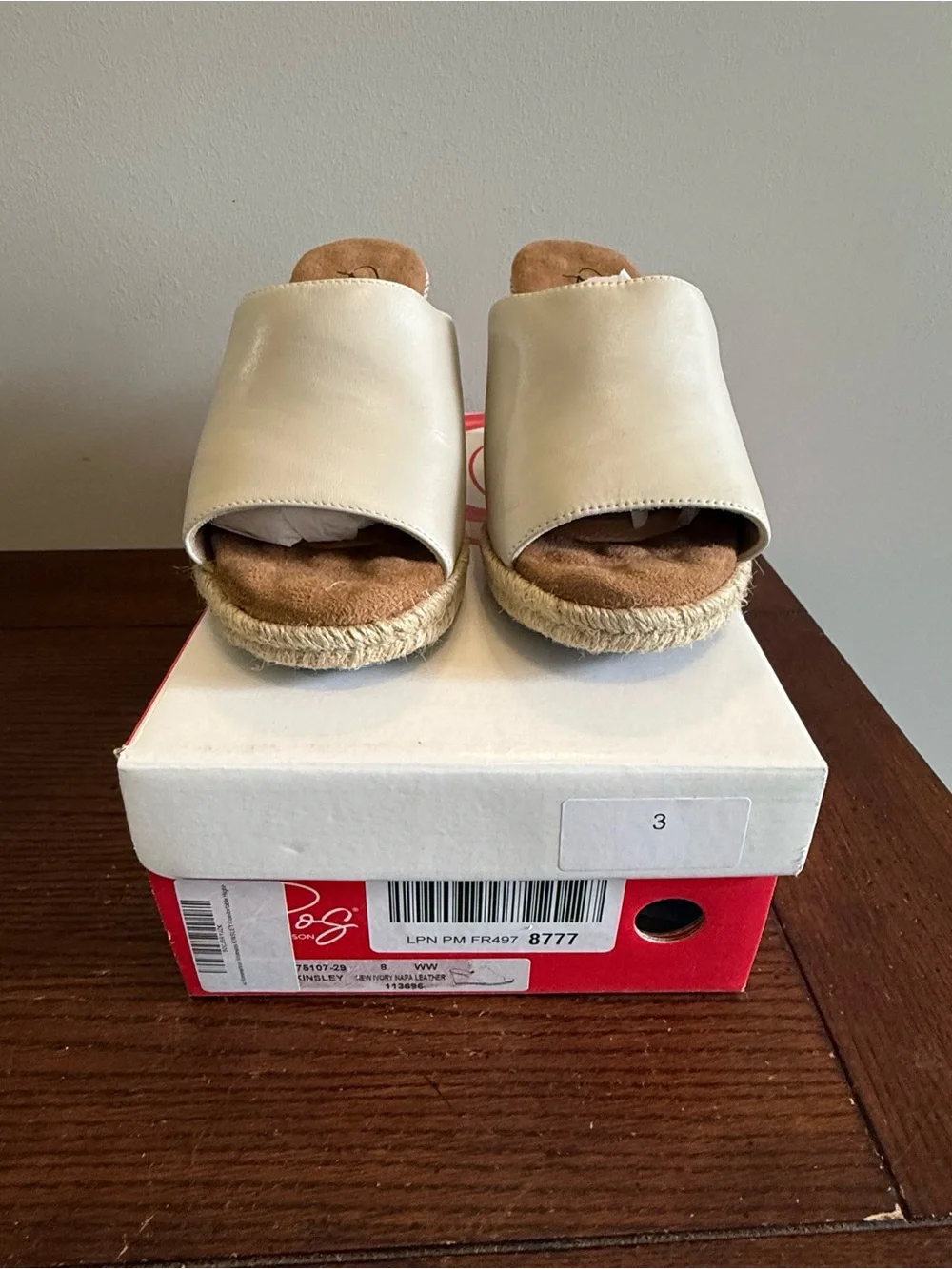 Ros Hommerson Cream Wedge Espadrille Mules 8 WW double wide